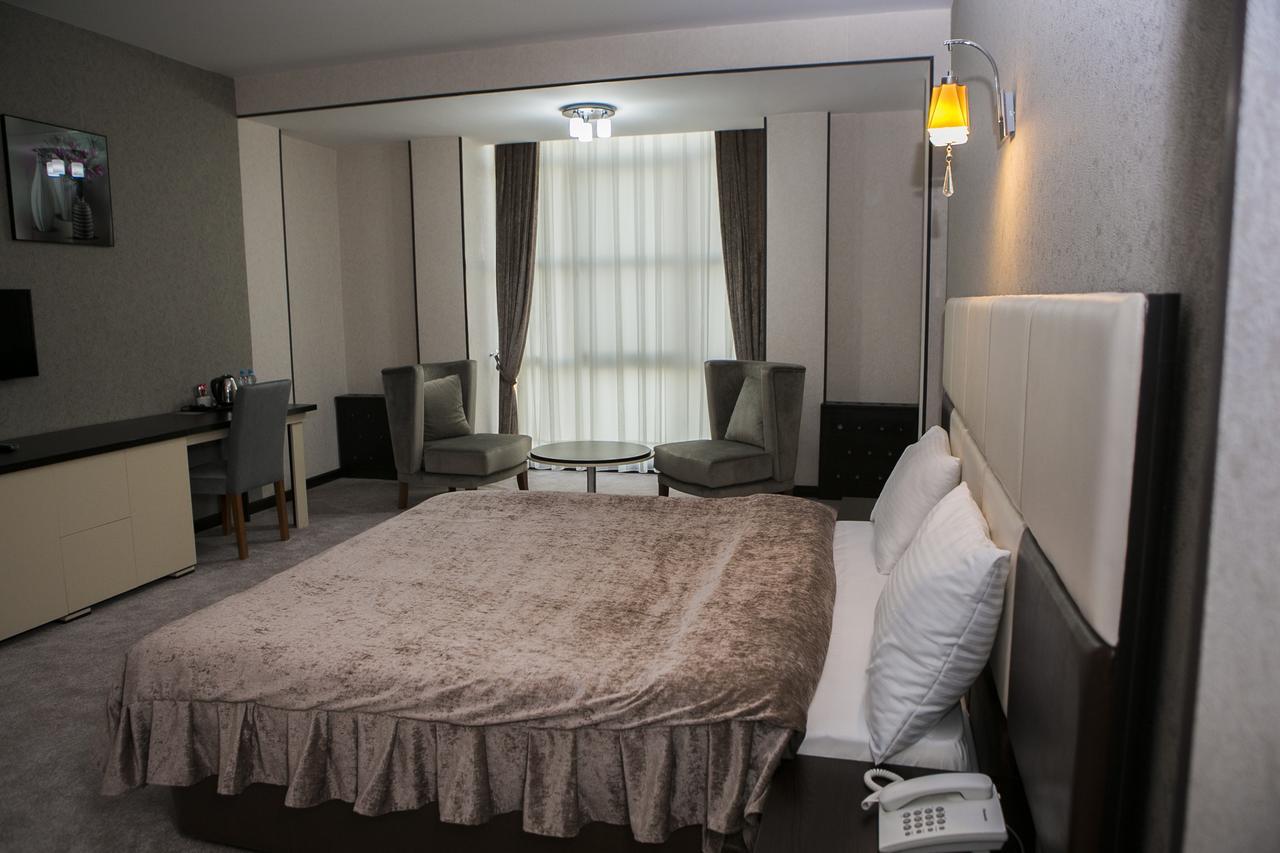 Azalea Hotel Baku Luaran gambar